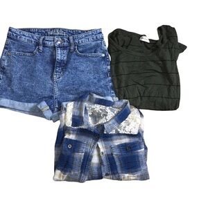 Juniors Size Medium Bundle of Jean Shorts, Flannel Short & Striped Top. Preloved